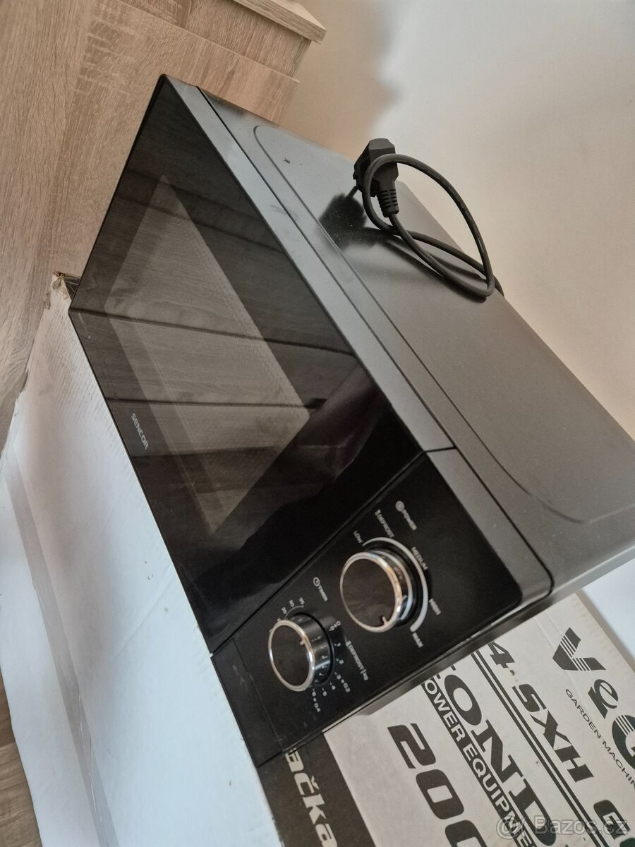 Mikrovlnná trouba Sencor