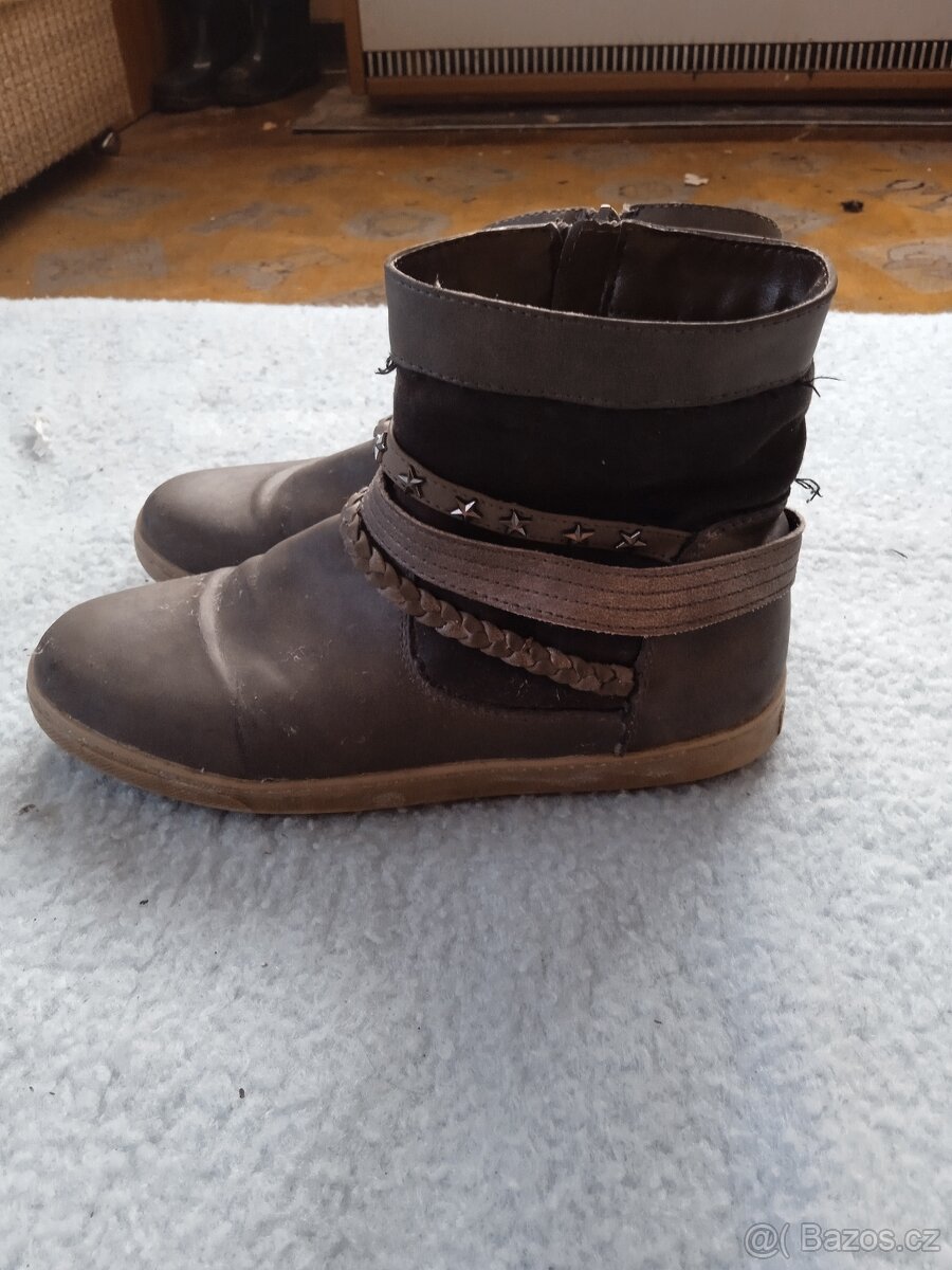 dětské boty - velikost 35