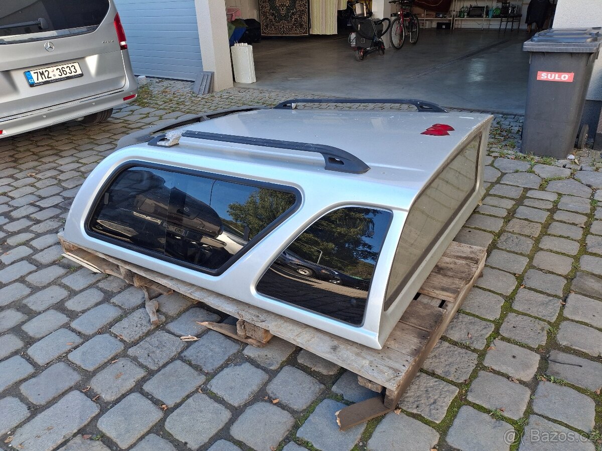 Nissan Navara D40 KING-CAB, hard-top.