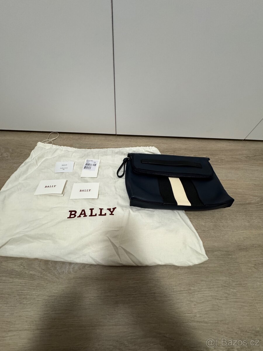 Kožená taška Bally