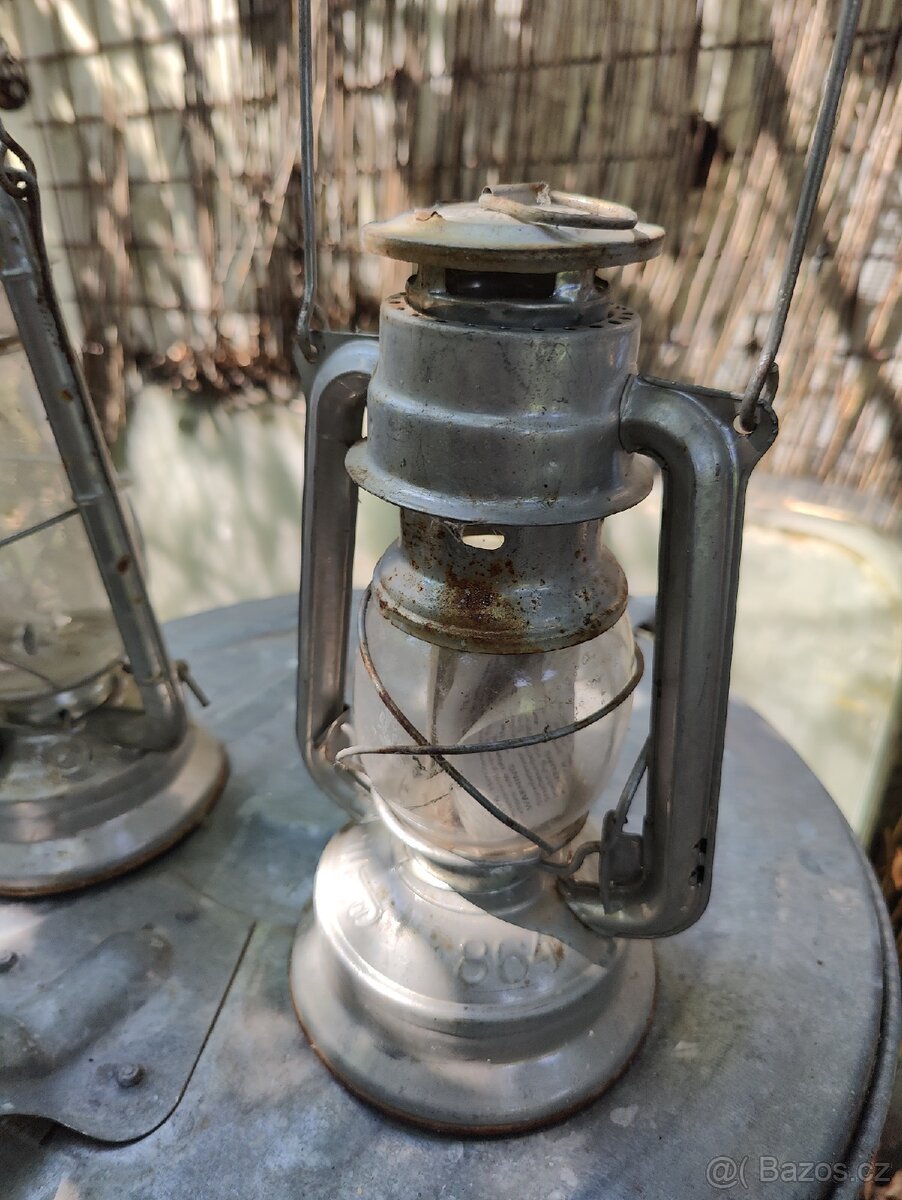 Petrolejová lampa