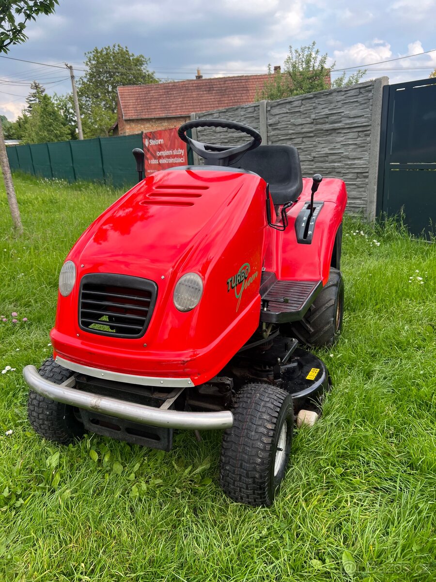 Zahradní traktor Seco