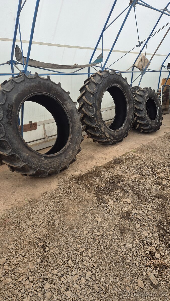 Pneumatika Mitas 420/85R38