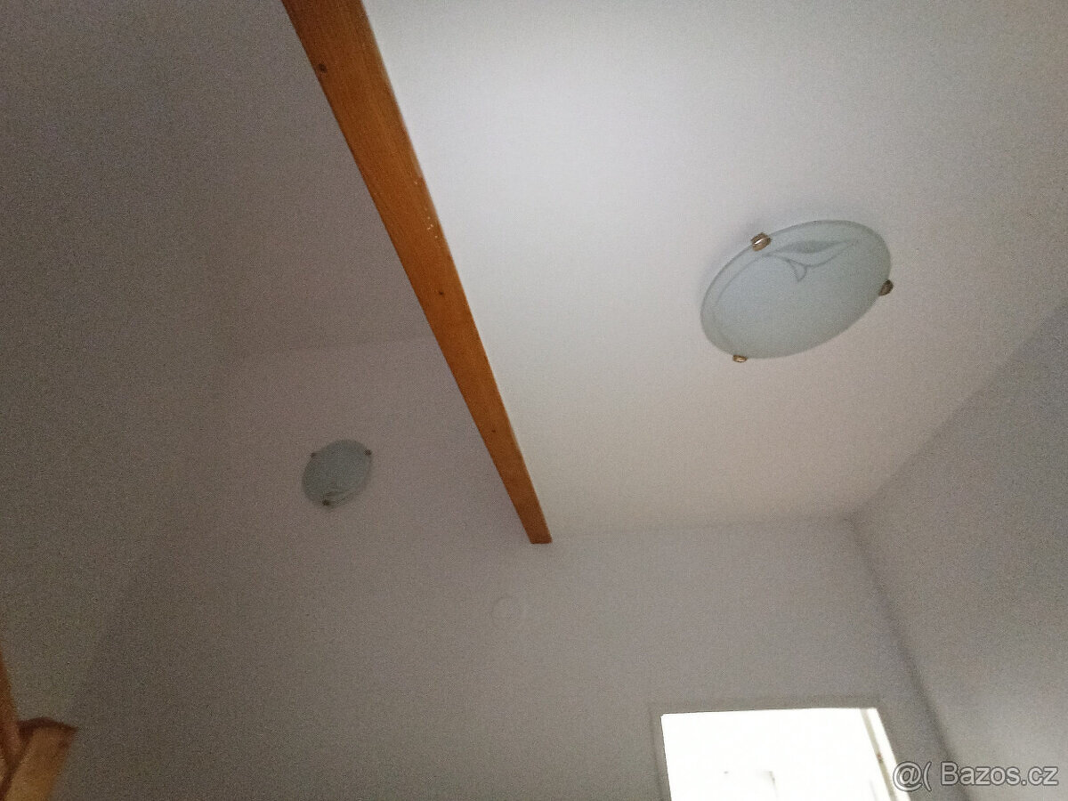 Lustr / světla / svítidla z celého domu