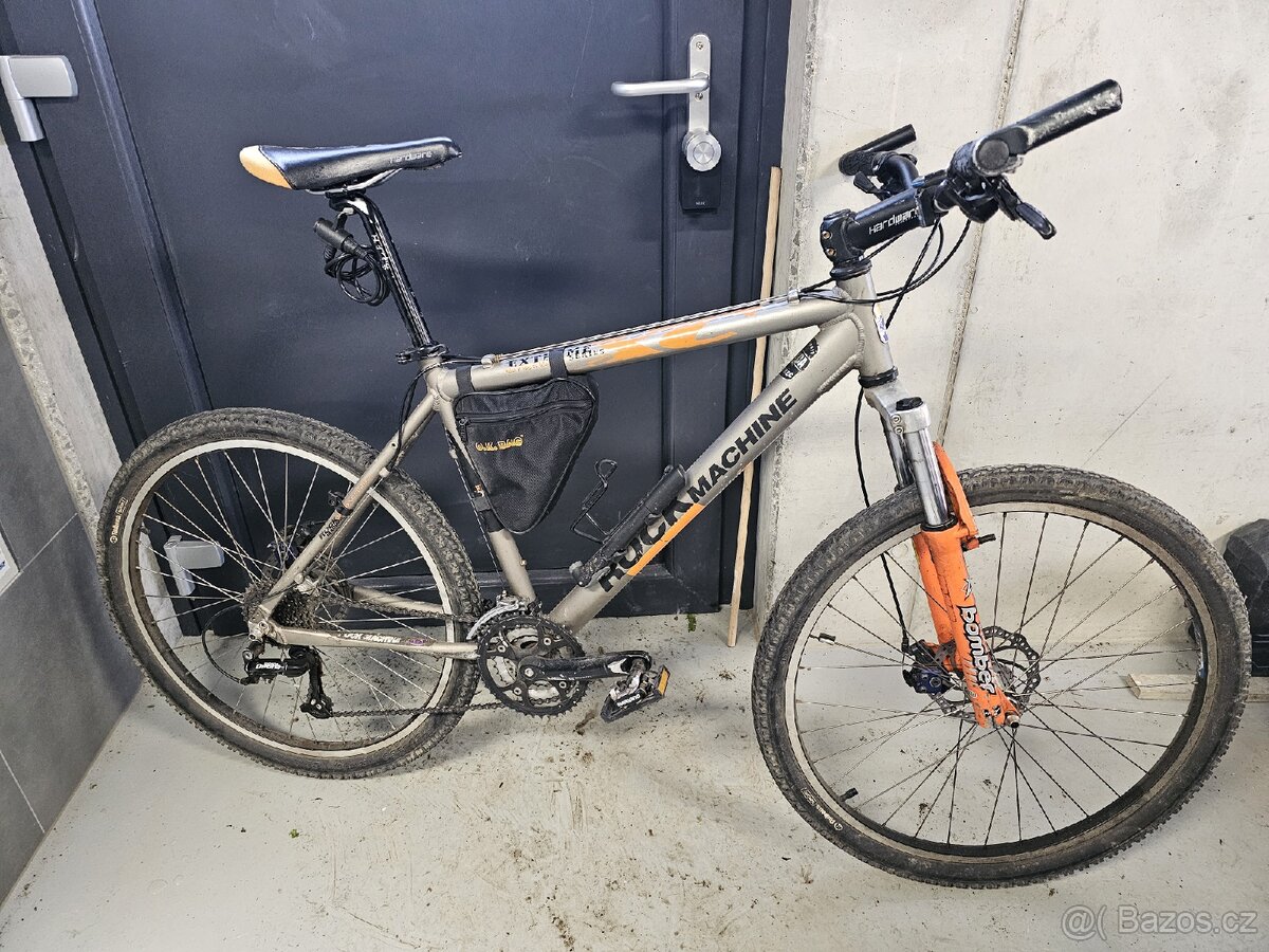 Horské kolo Rock Machine 2000 XC
