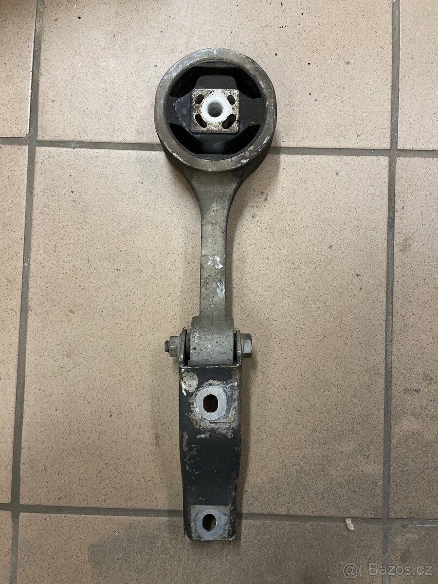 Držák motoru 6q0199851aj