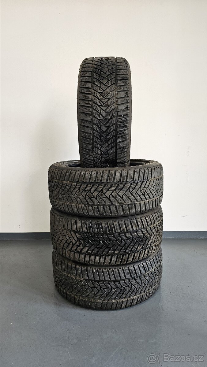 Zimní pneumatiky 235/45/18, Dunlop, DOT3321