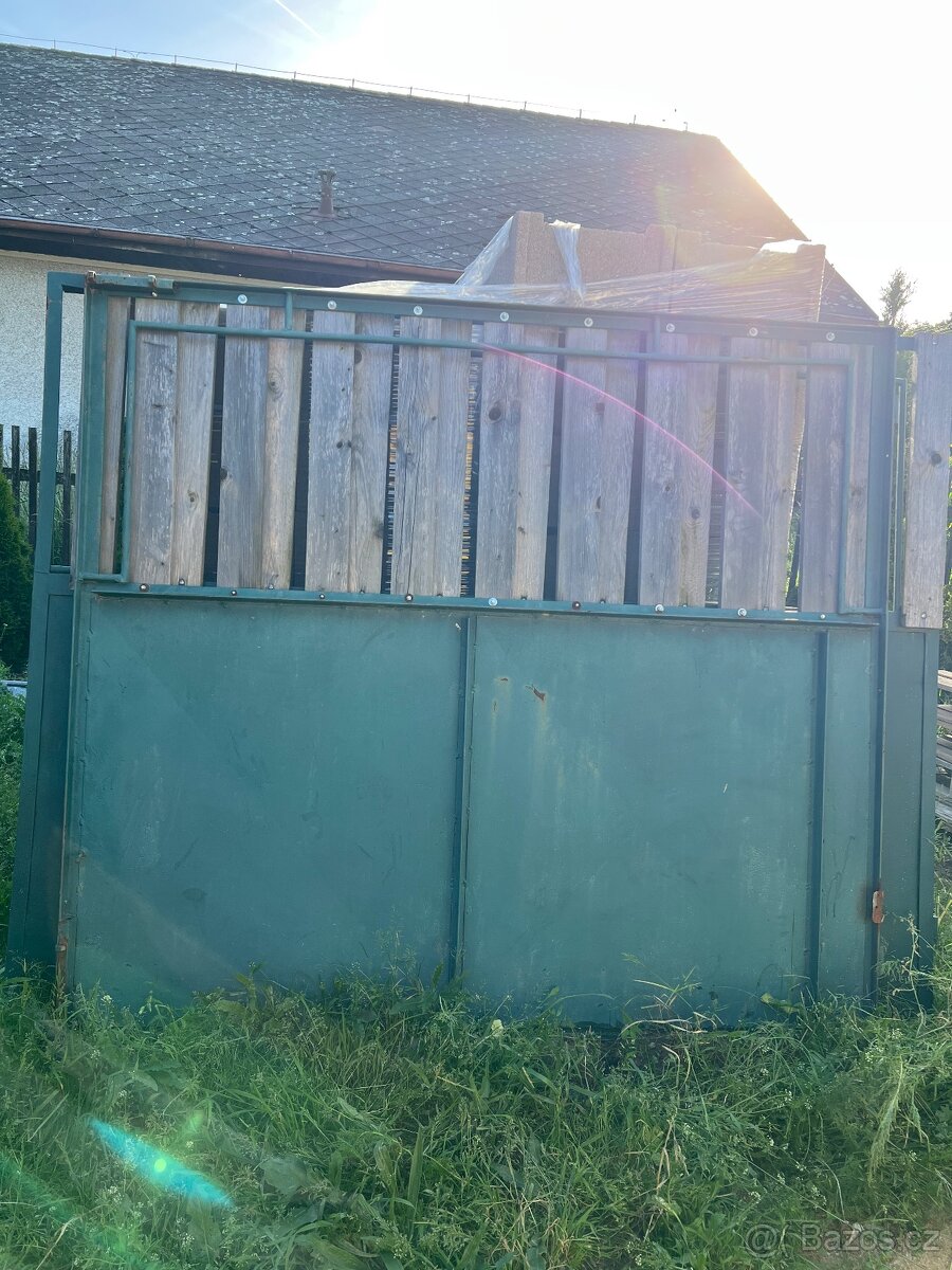 Železná vrata 2 křídla
