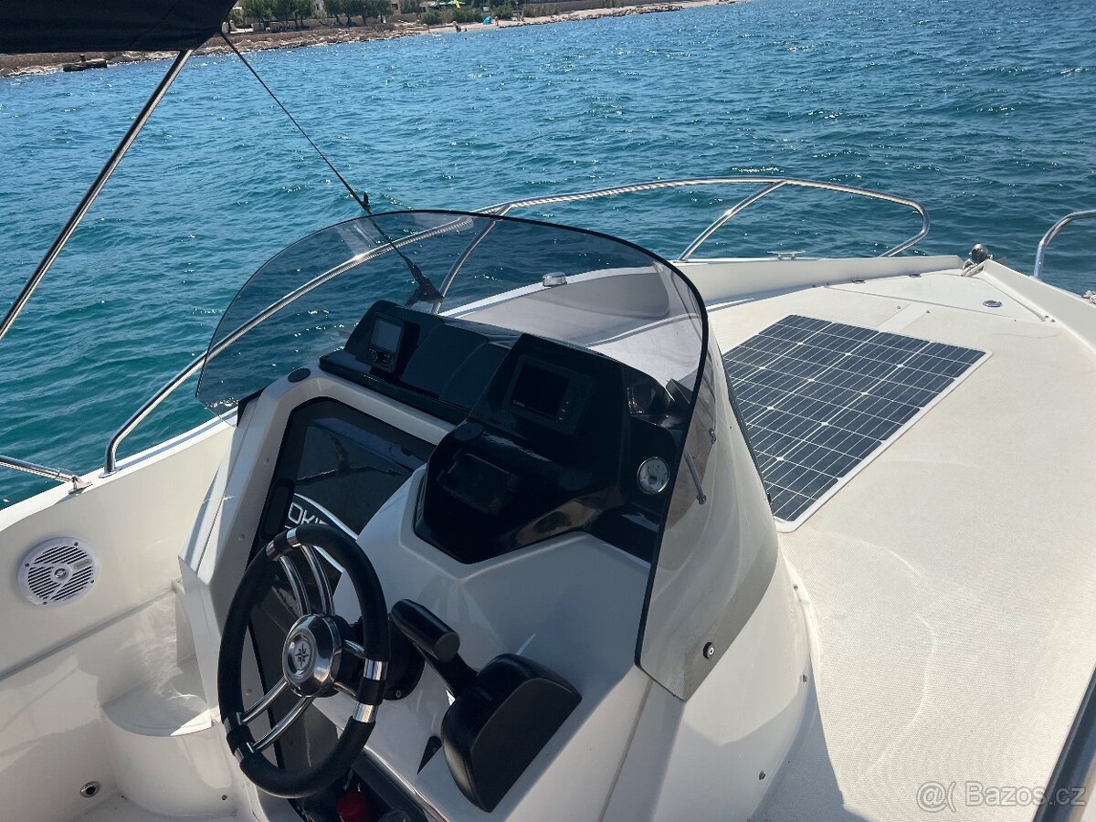 Motorova kajutova loď Baracuda 595 SD