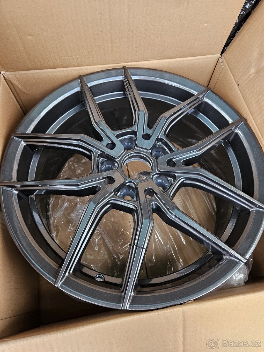 Forzza R17 et42 7.5j 5x112 viz popis