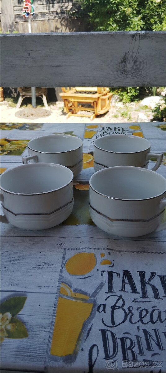 Porcelánové šálky Art Deco H.C.Chodau