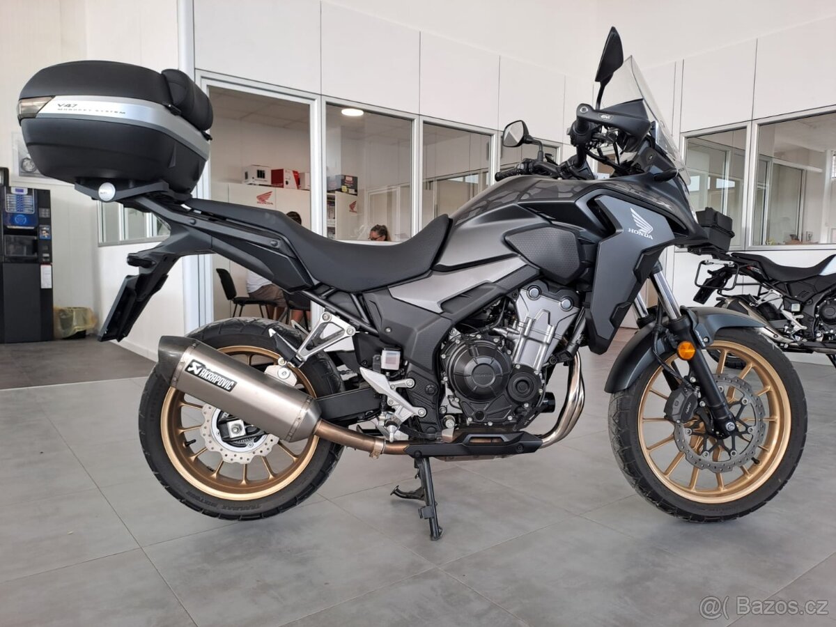Honda CB 500 X (2019) nový model 19", 6000km, Akrapovič, ku