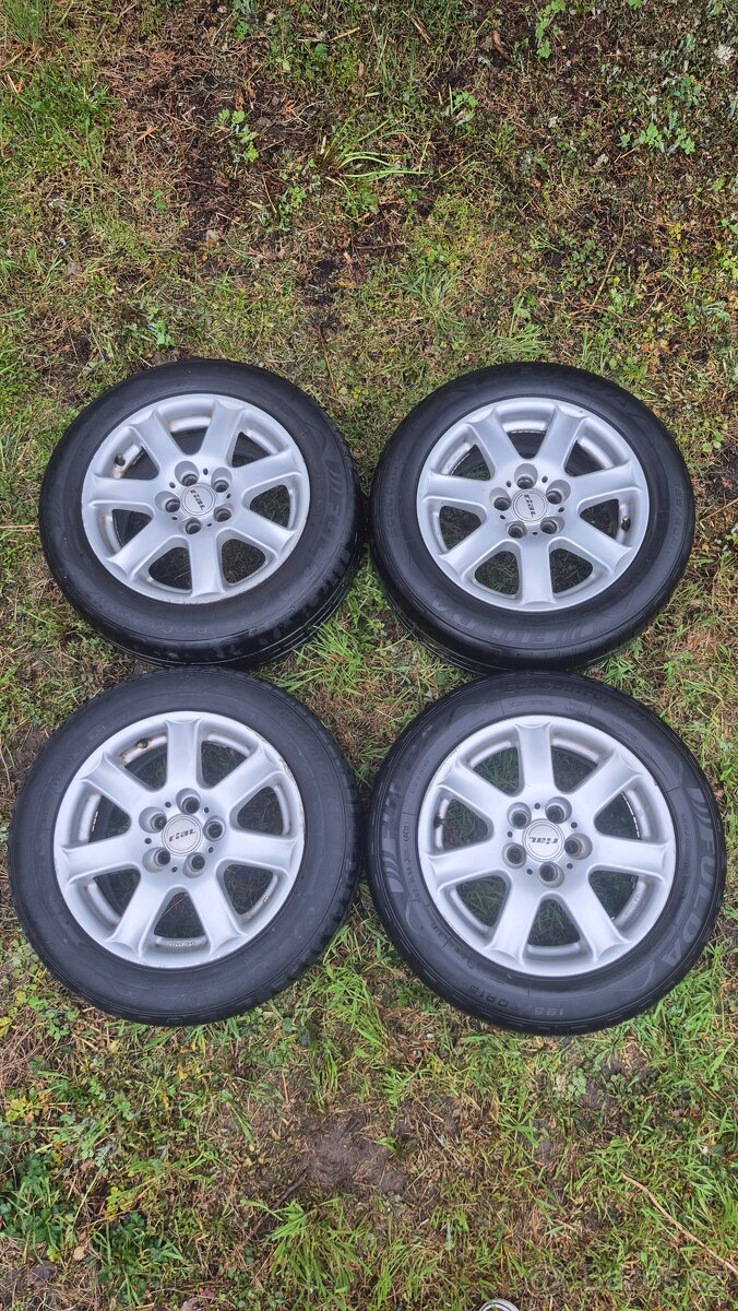 Kola Rial + pneu Fulda 195/60 R15