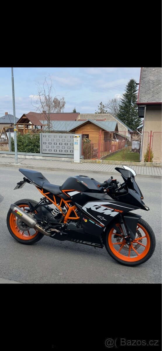 Prodám jako novou moto KTM rc 125 2016
