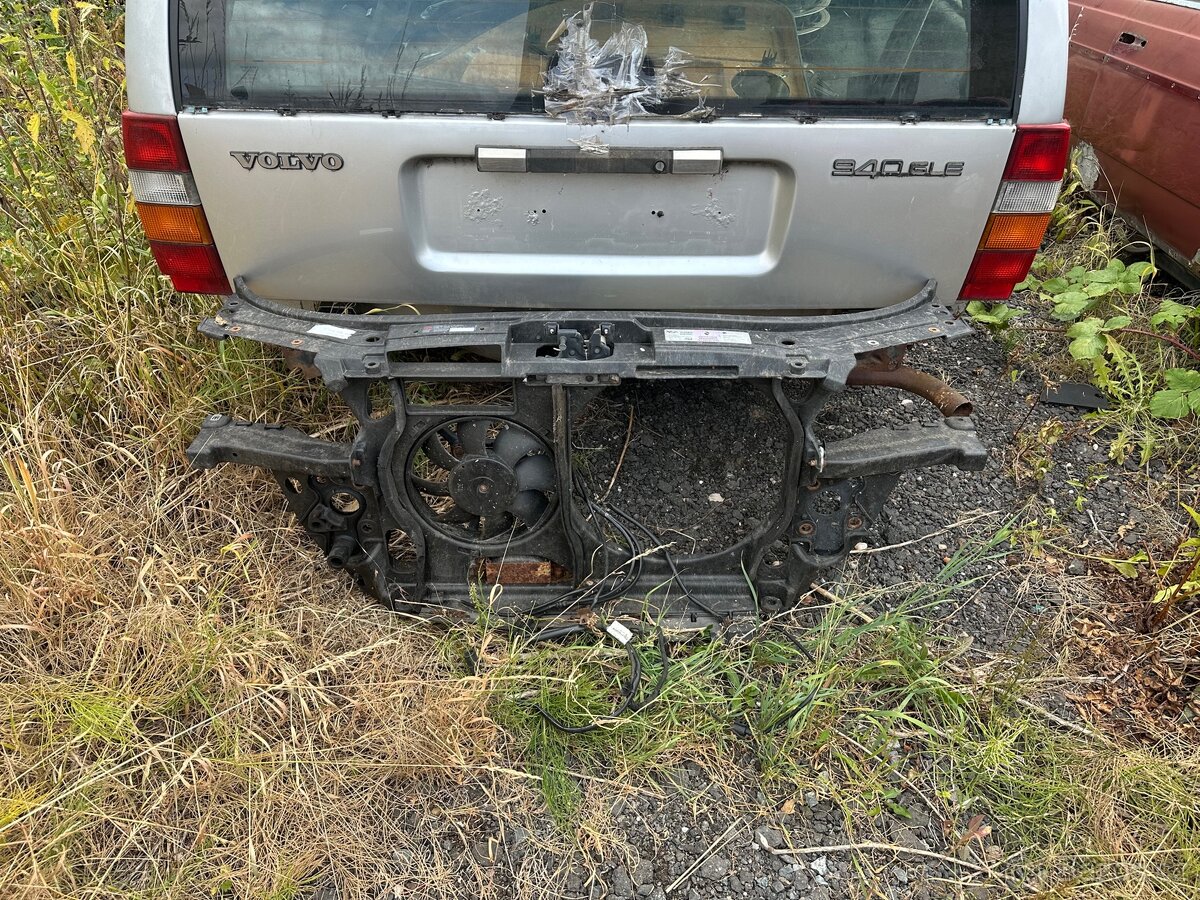 Chladicova stěna Passat b5.5