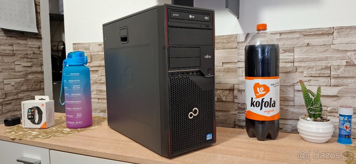 PC – i5 3470, GTX 1060 3GB, 16GB RAM, SSD