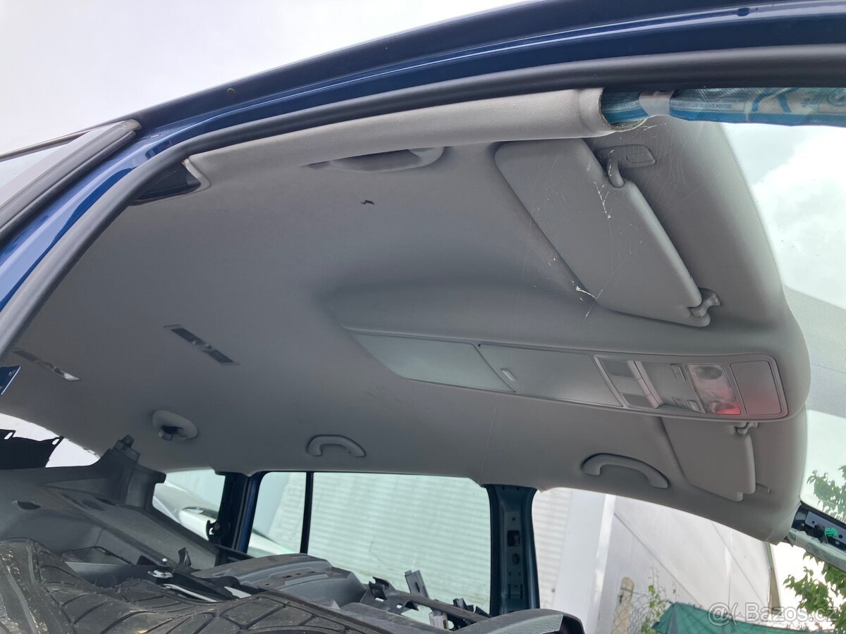 VW Touran 1t3 Stropnice neponičená