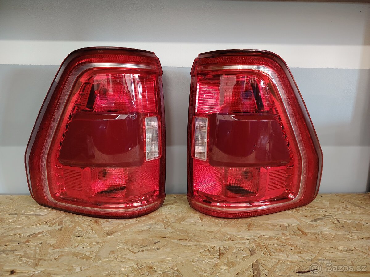 Zadní světla Ford F150