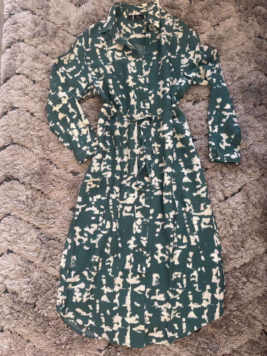 Krásné příjemné košilové šaty v midi délce vel 40, nové