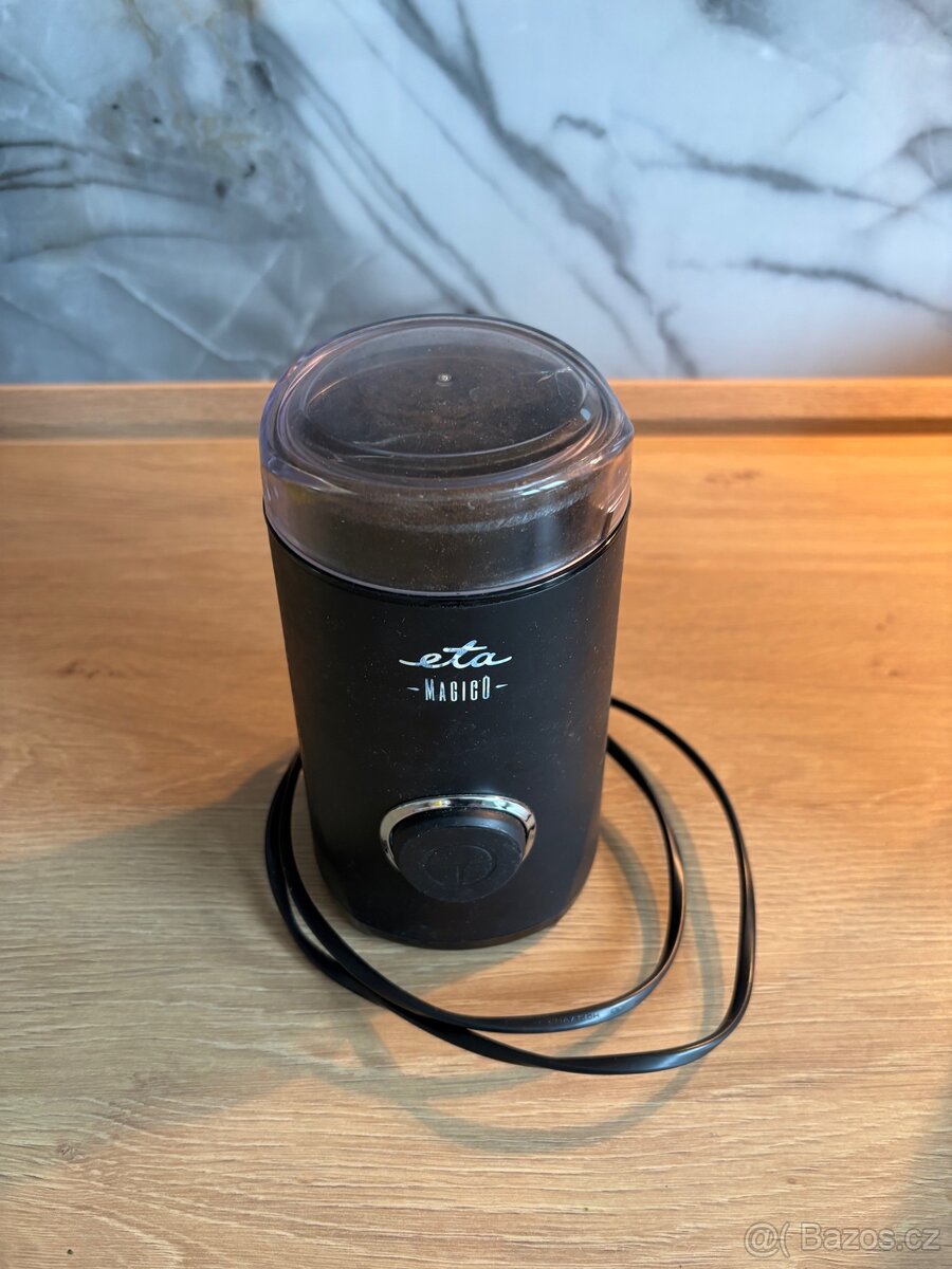 ETA elektrický mlýnek na kávu