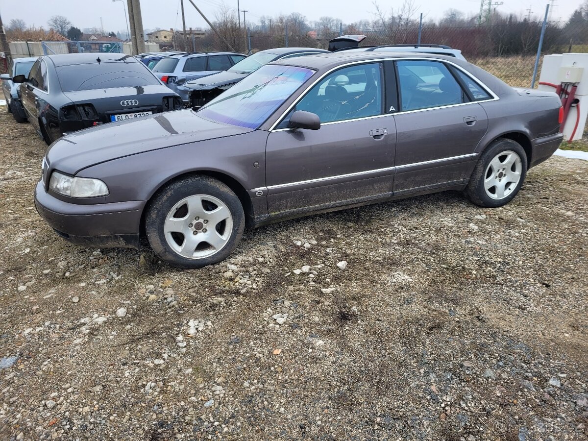 Audi A8 D2 R.v 94 veškeré dily