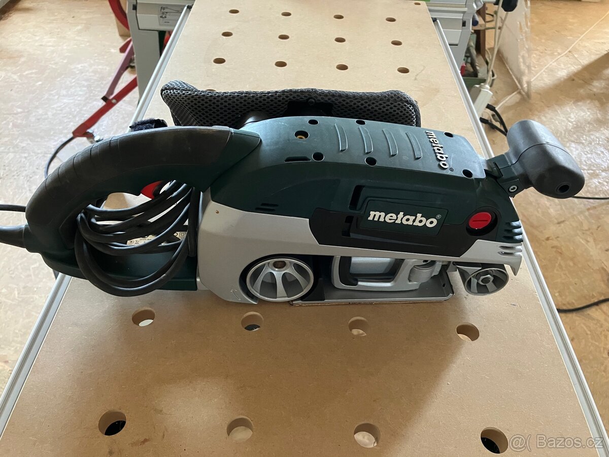 Pasová bruska Metabo BAE 75