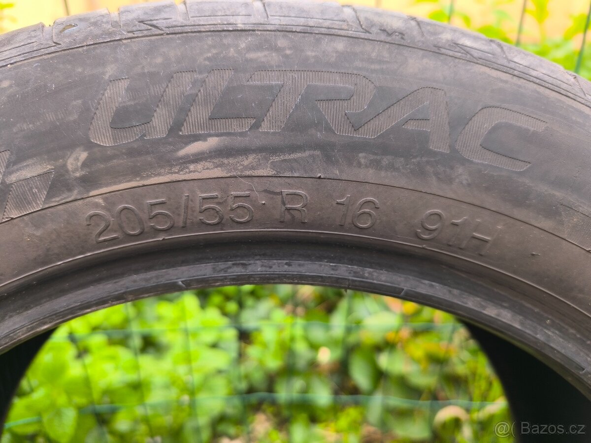 Pneu na C-MAX letní