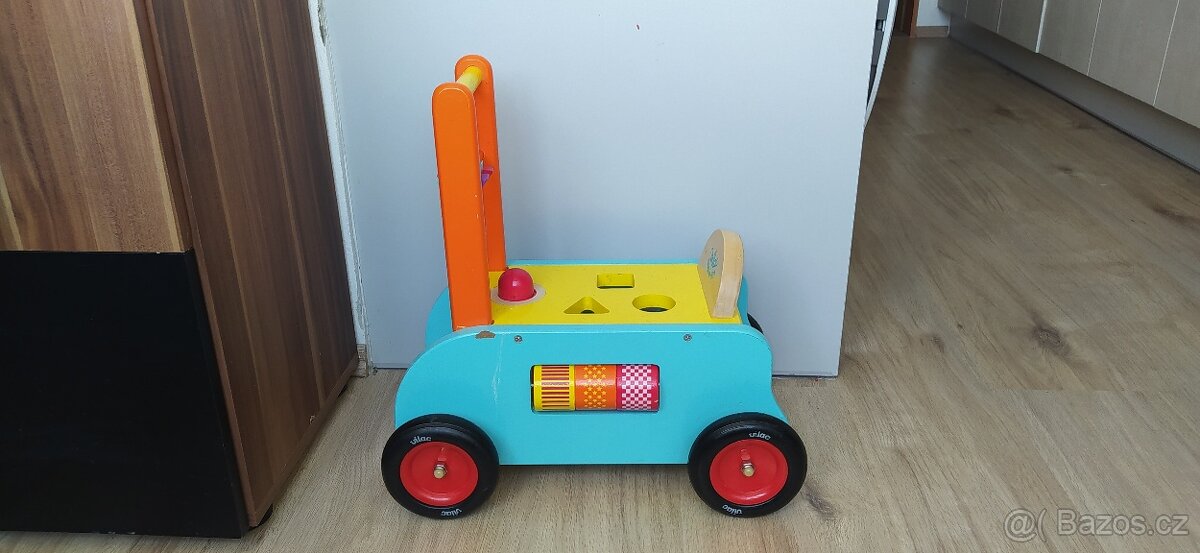 DP.21_Odrážedlo - vozíček vkládačka