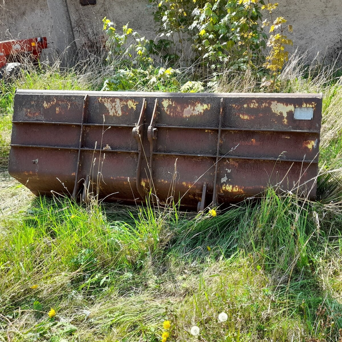 Lžíce, lopata do třetího bodu