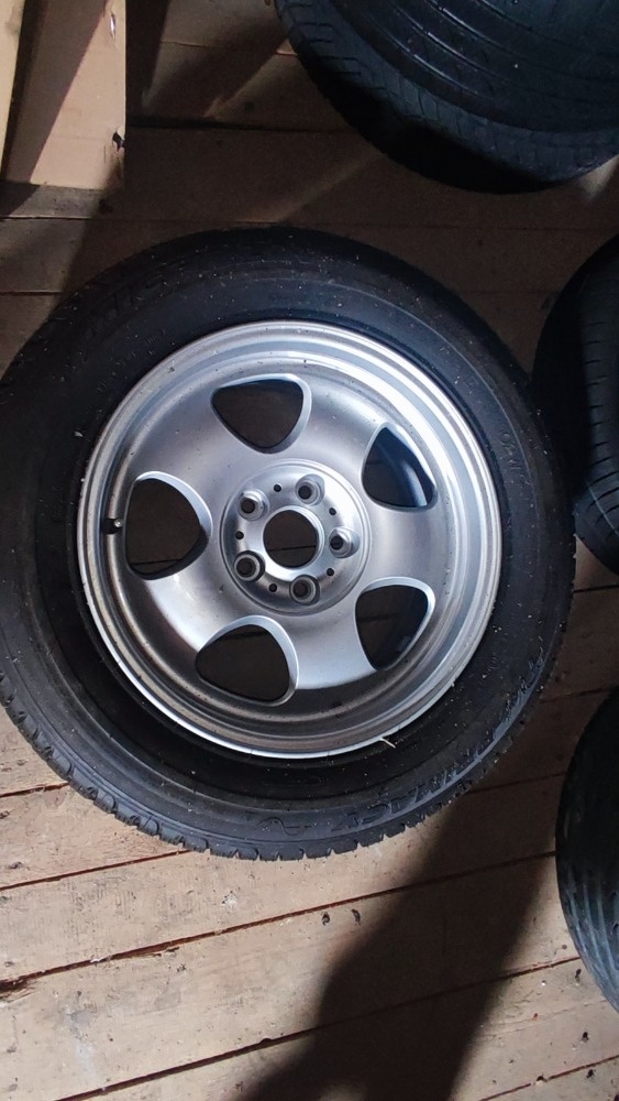 BMW e65 originál rezervní kolo R17