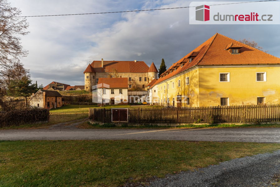 Prodej bývalého pivovaru Louňovice pod Blaníkem, okr. Benešo