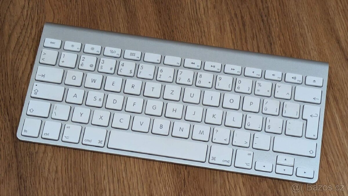 Apple Magic keyboard A1314 - bezdrátová bluetooth klávesnice