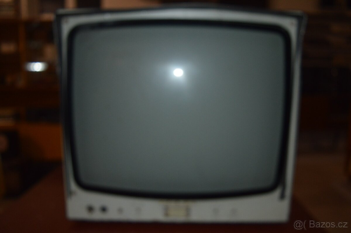 Průmyslová televize (monitor) Tesla