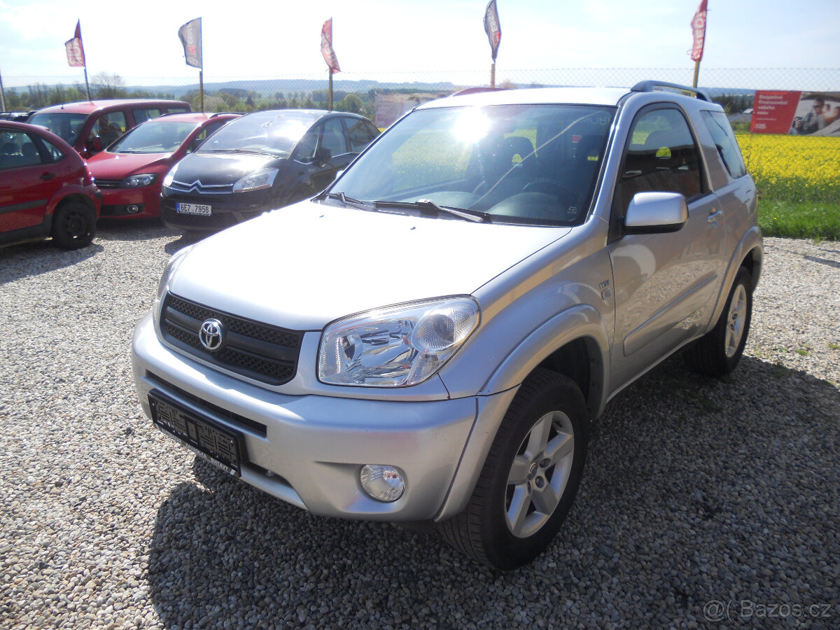 Toyota Rav4 2.0 VVT-i 4x4 110Kw Výhřev sedaček