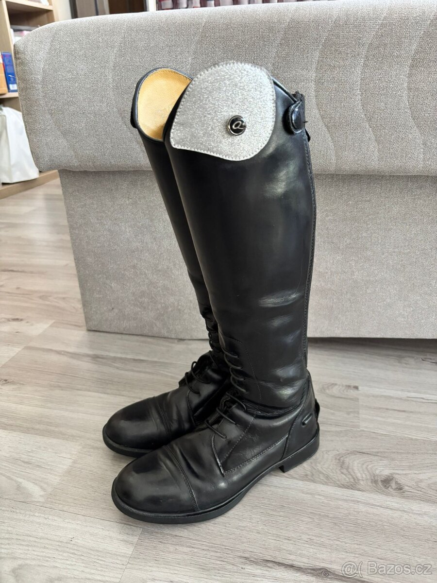 Dětské jezdecké kožené boty QHP vel.37