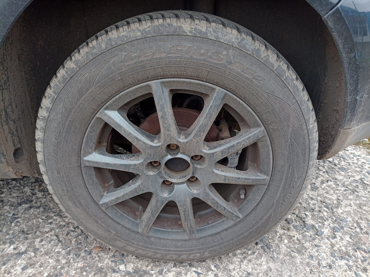 Alu kola Rial Milano + Pneu Toyo Celsius As52 195/65 R15