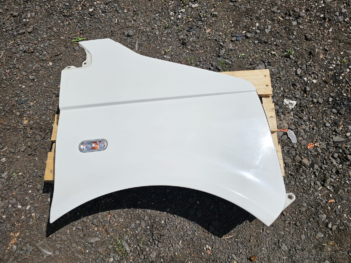 Pravý blatník blatníky VW T5 T5.1
