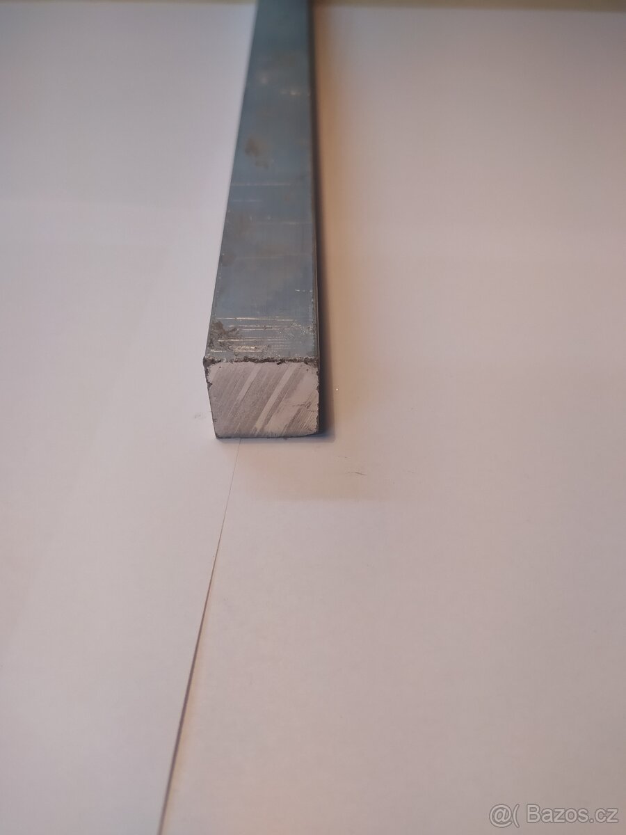 hlinik tyč 4hran 12x195mm
