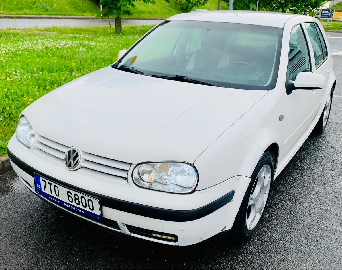 Prodám Volkswagen Golf 4 (IV) 1.6i 74kw
