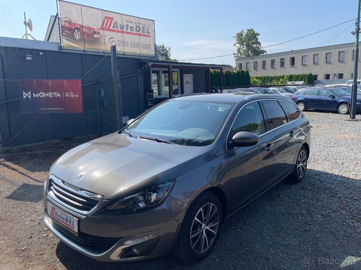 Peugeot 308 2,0 HDi Serviska, LED, Senzory