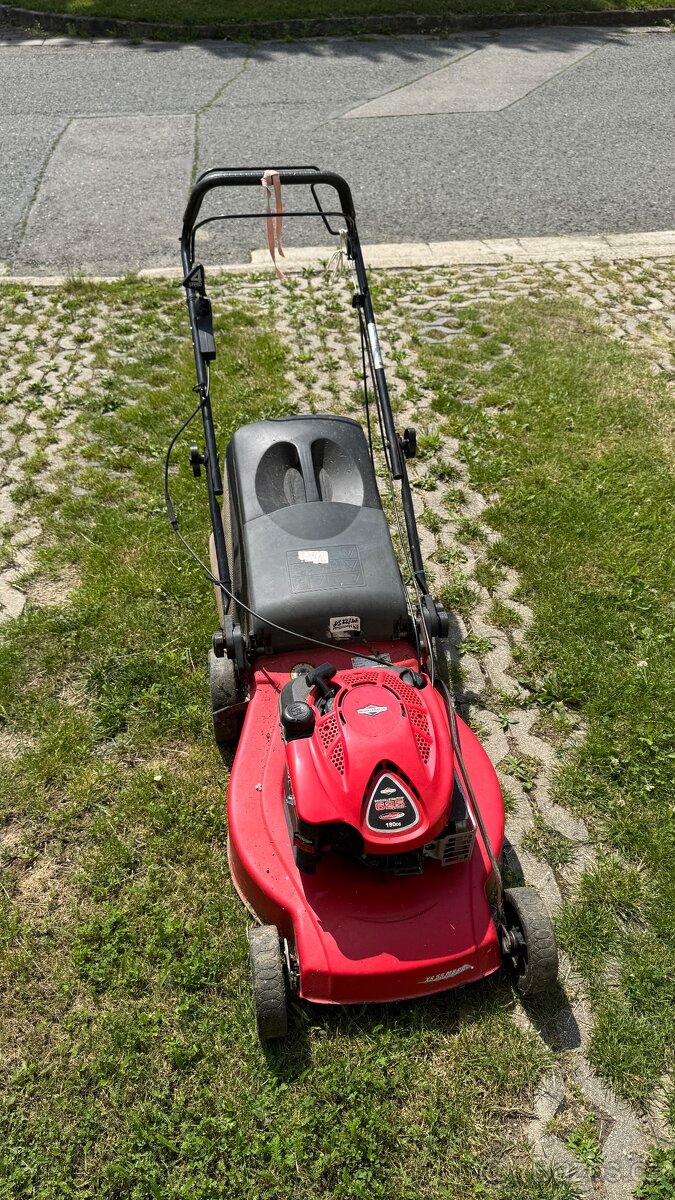 Motorová benzinová sekačka (Briggs & Stratton 625 - 190cc)