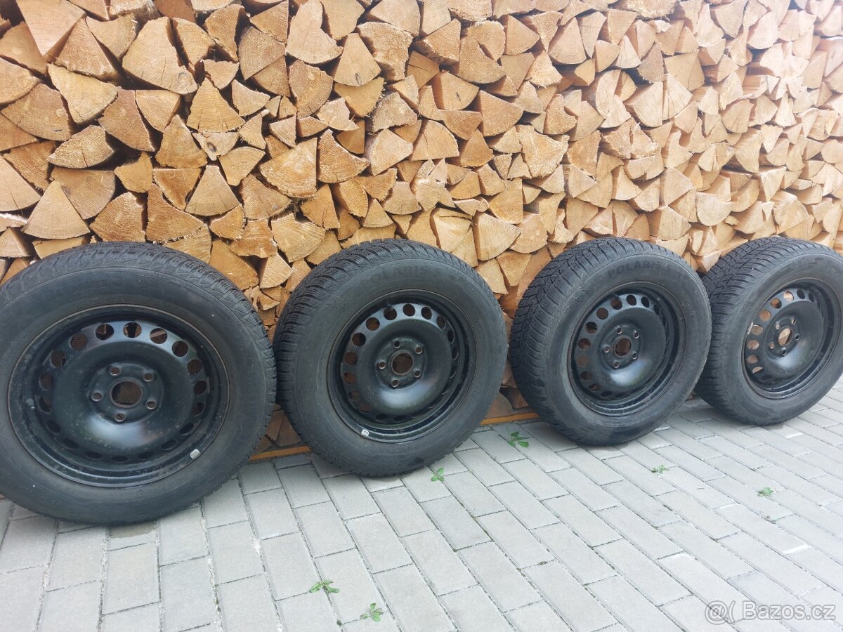 Zimni pneu 195/65 r15 s disky 6Jx15 ET47