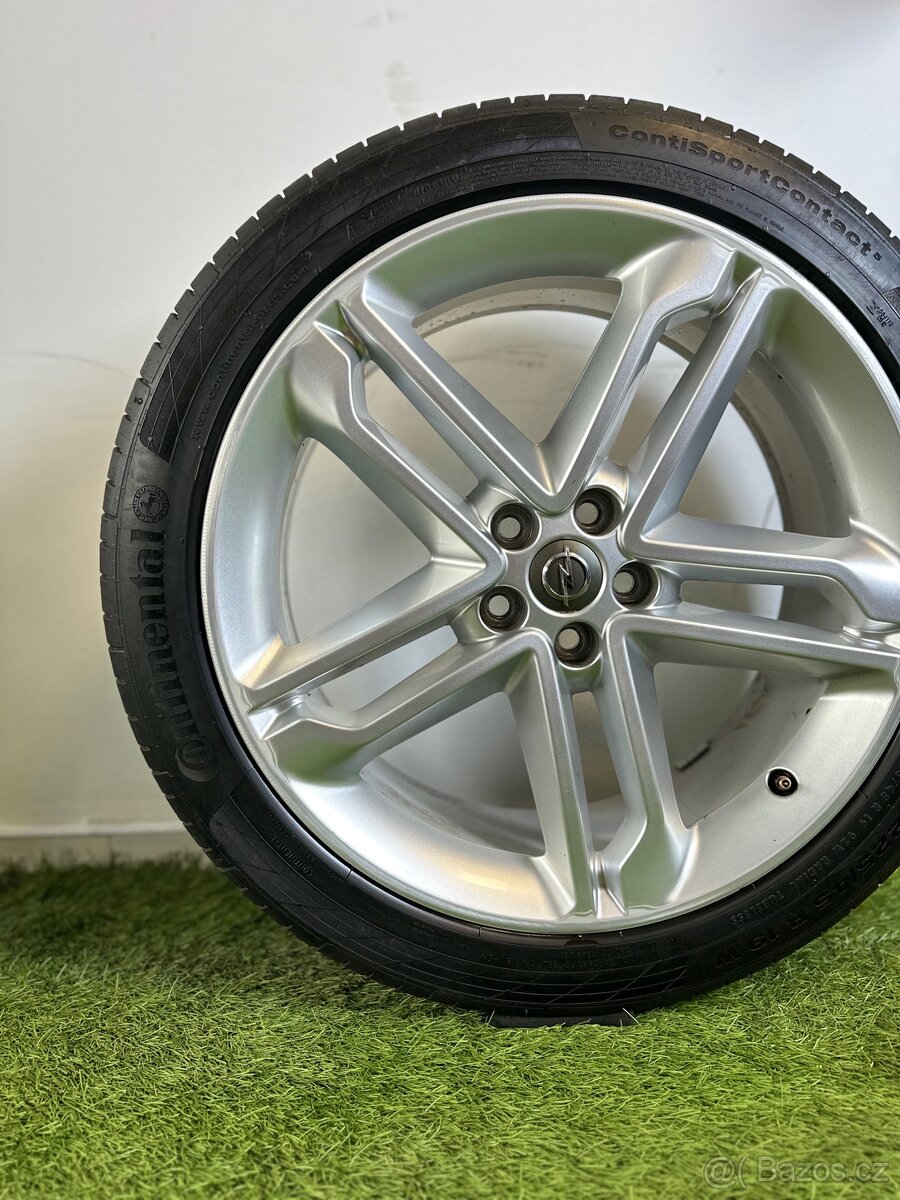 Alu kola 5x105 r19 s pneu (op)