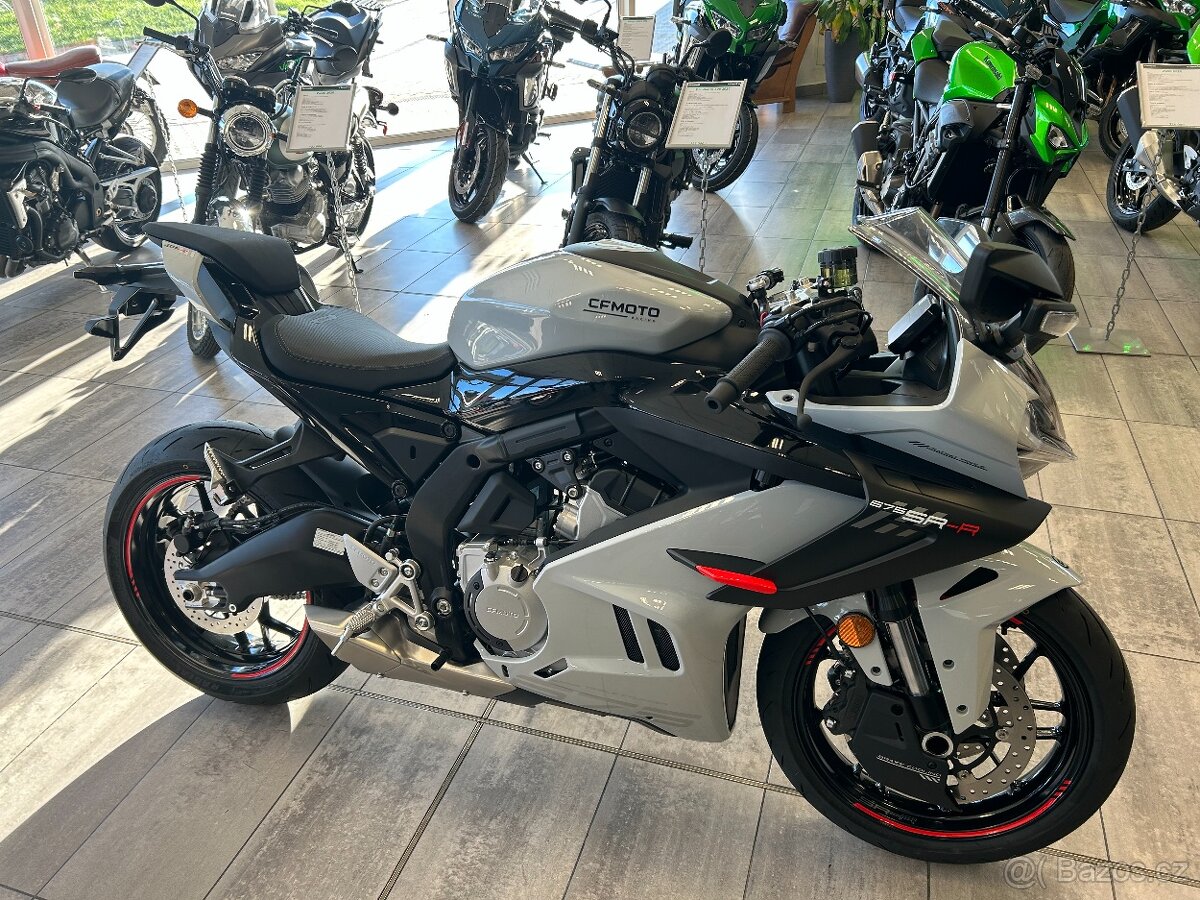 CF Moto SR-R 675 2025