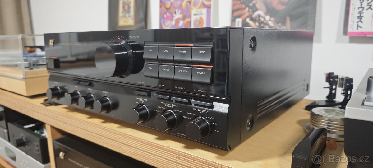 Sansui AU-X711