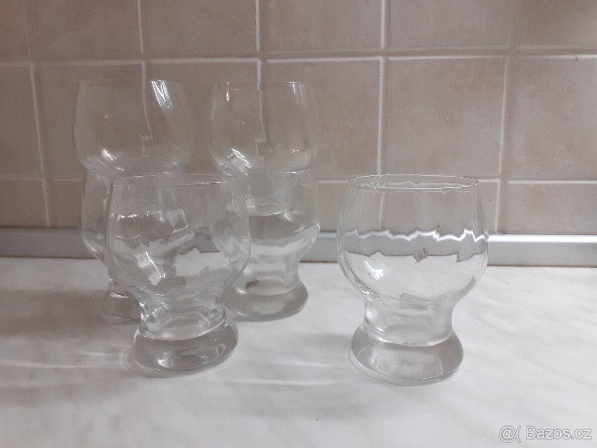 Skleničky na brandy