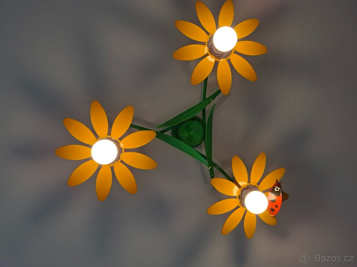 Stropní svítidlo - květina s beruškou
