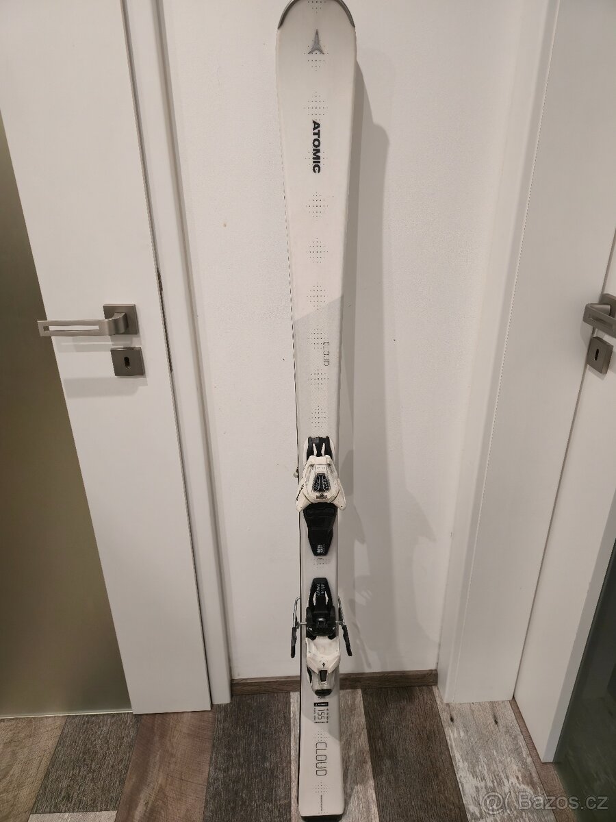 Dámské lyže Atomic Cloud 155