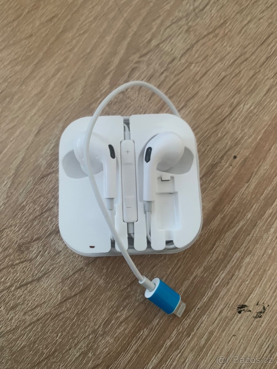 iPhone XR 64gb Bílý