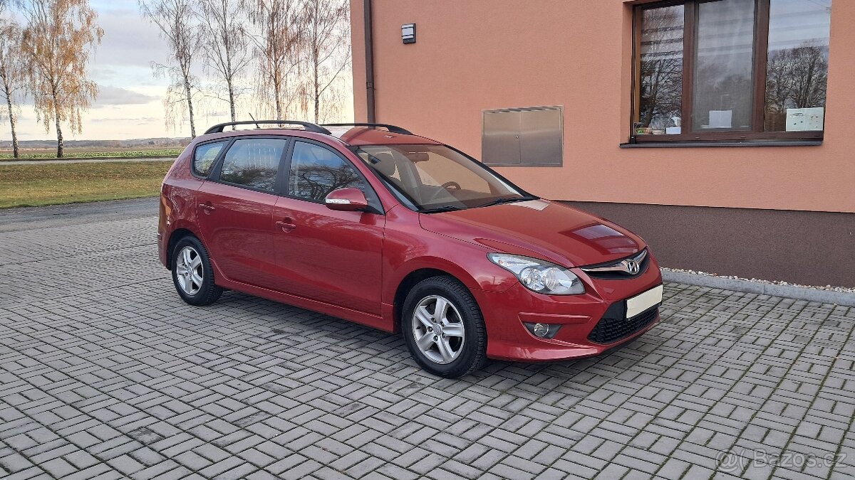 Hyundai i30, 1.4i / 80KW TRIKOLOR ČR